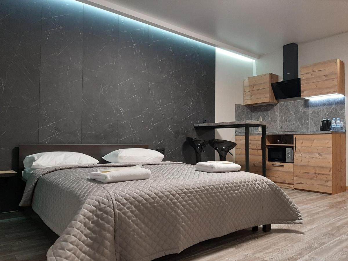 Solo Apartment Kamenskaya Kiev Ngoại thất bức ảnh