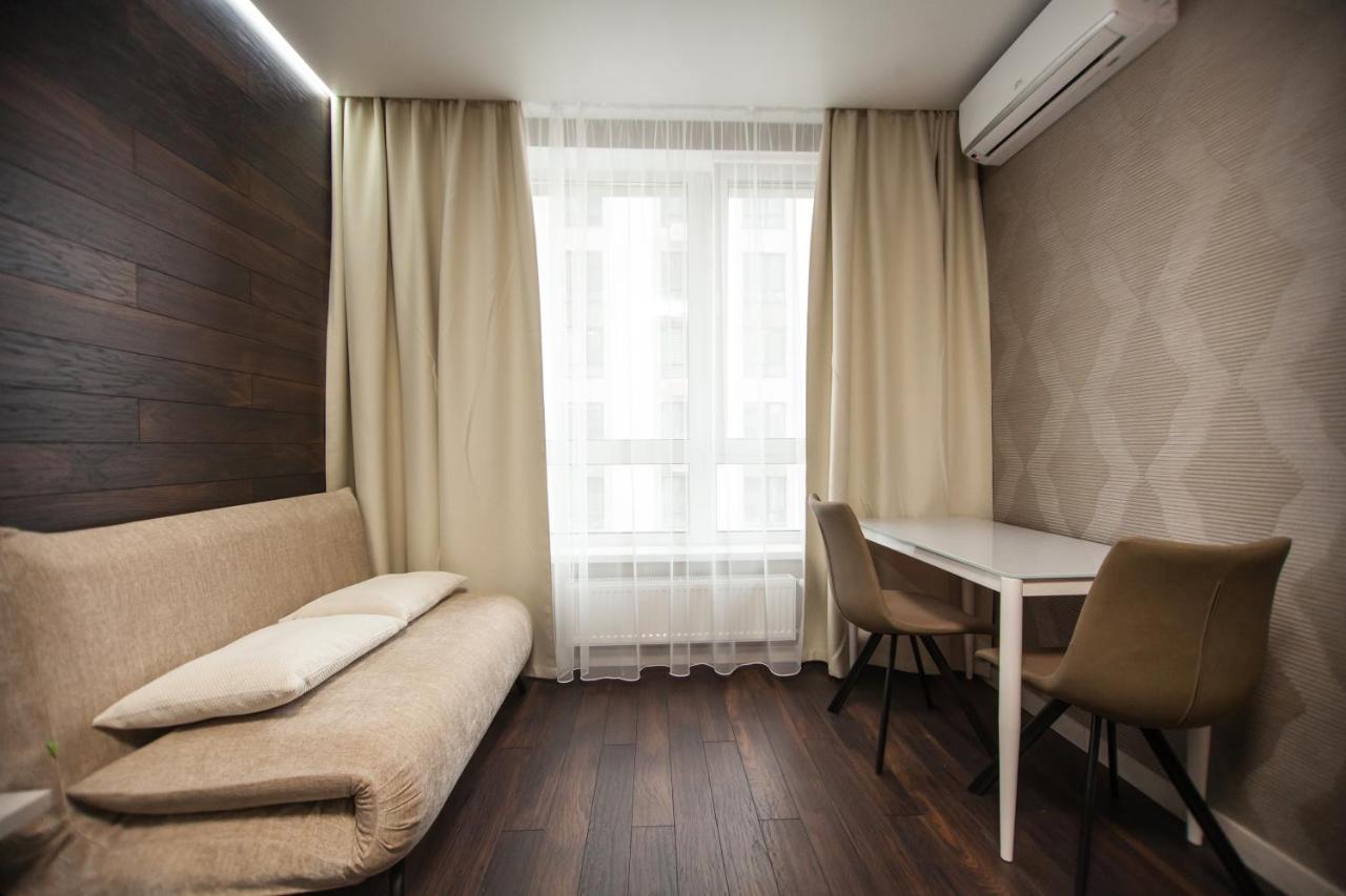 Solo Apartment Kamenskaya Kiev Ngoại thất bức ảnh